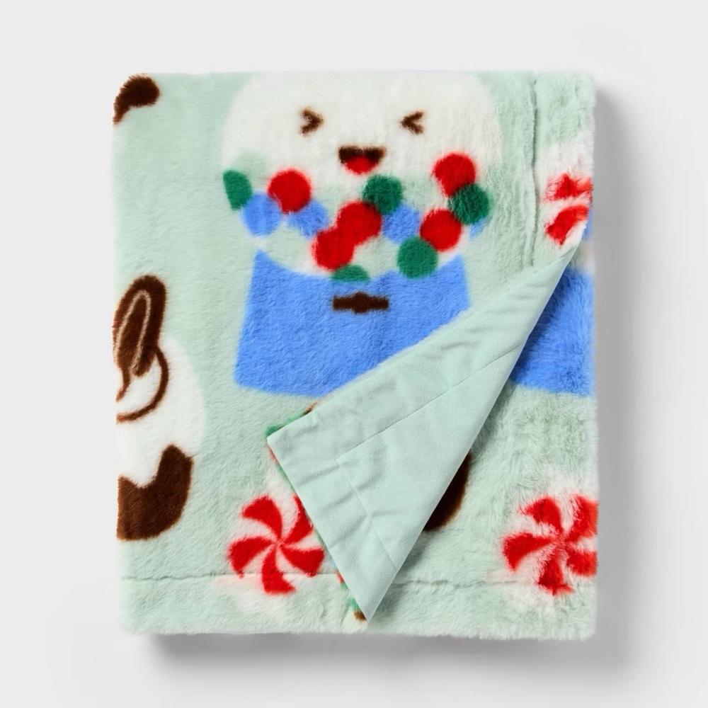 50"x60" nwt Holiday Treats Fuzzy Kids' Throw Blanket Mint Green - Pillowfort